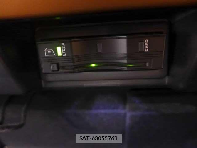 ROVER RANGE ROVER 2021-03 8368525-13
