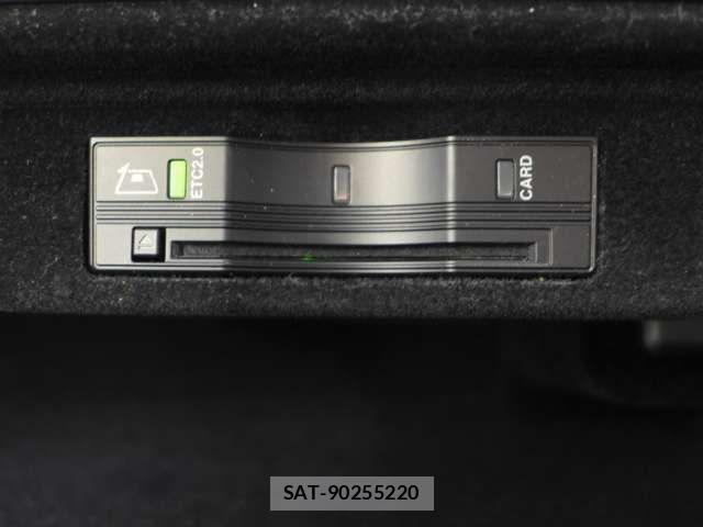 ROVER RANGE ROVER 2024-11 8368522-9