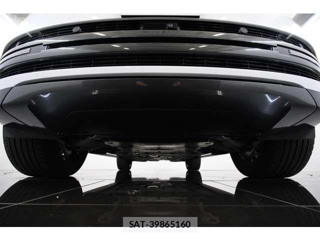 ROVER RANGE ROVER 2025-10 8563462-1