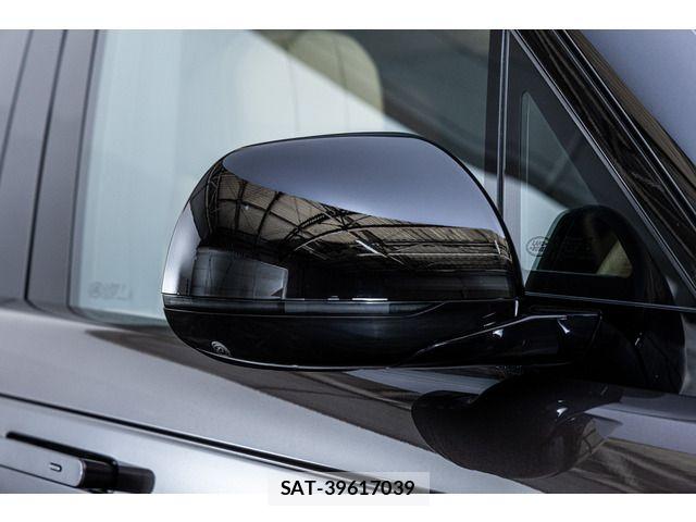ROVER RANGE ROVER 2023-10 8881966-17