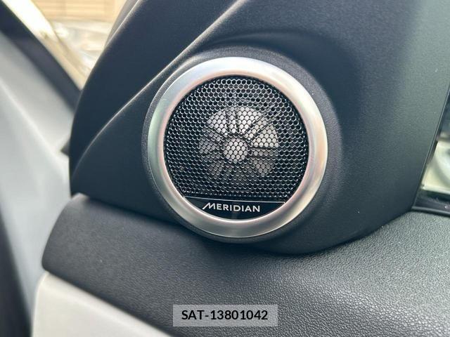 ROVER RANGE ROVER 2023-12 1060916-14
