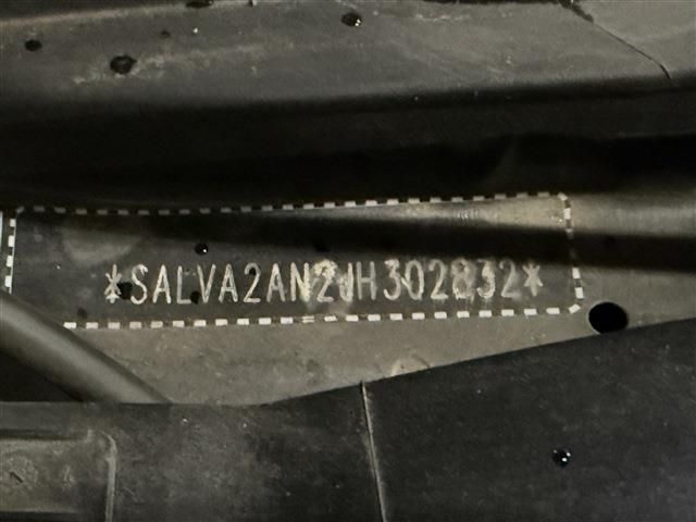 ROVER RANGE ROVER 2018-05 3682400-21