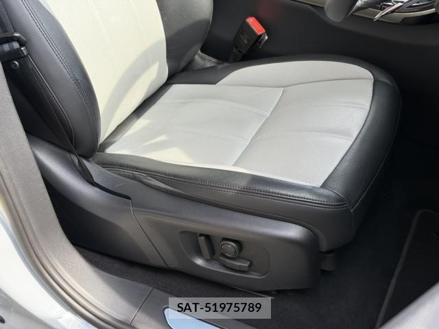ROVER RANGE ROVER 2023-12 3775723-16