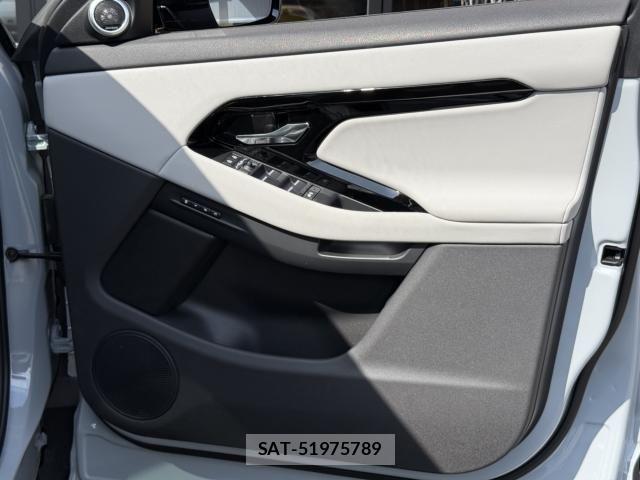 ROVER RANGE ROVER 2023-12 3775723-19