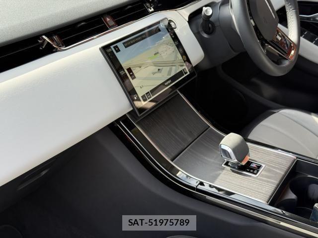 ROVER RANGE ROVER 2023-12 3775723-25