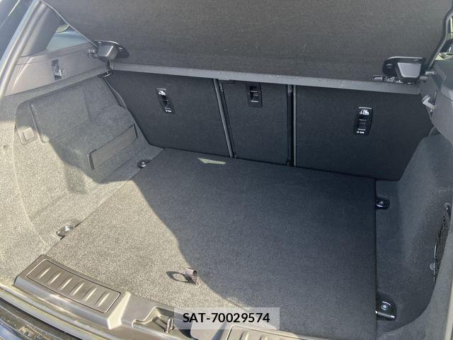 ROVER RANGE ROVER 2023-02 3834398-16