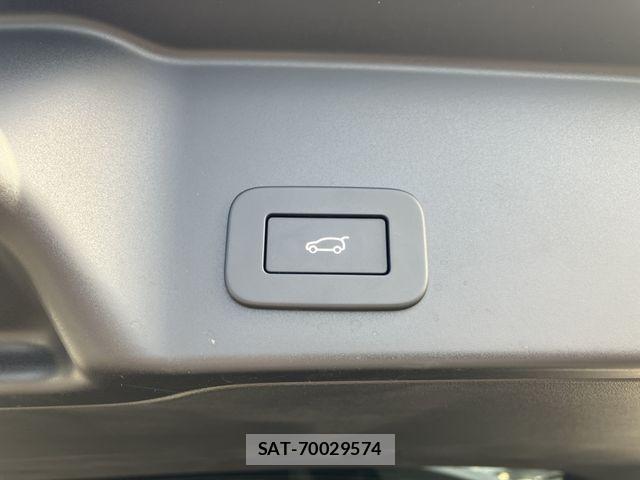ROVER RANGE ROVER 2023-02 3834398-17