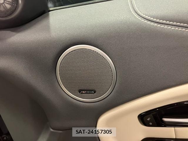 ROVER RANGE ROVER 2017-03 4601038-10