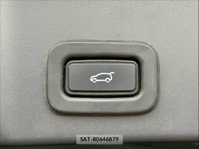 ROVER RANGE ROVER 2021-03 5877774-9