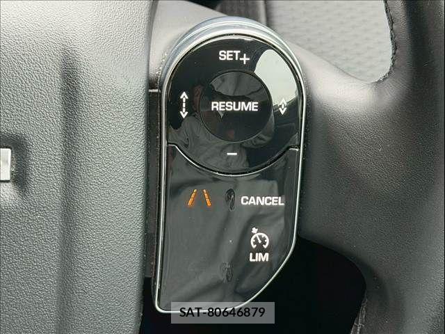 ROVER RANGE ROVER 2021-03 5877774-10