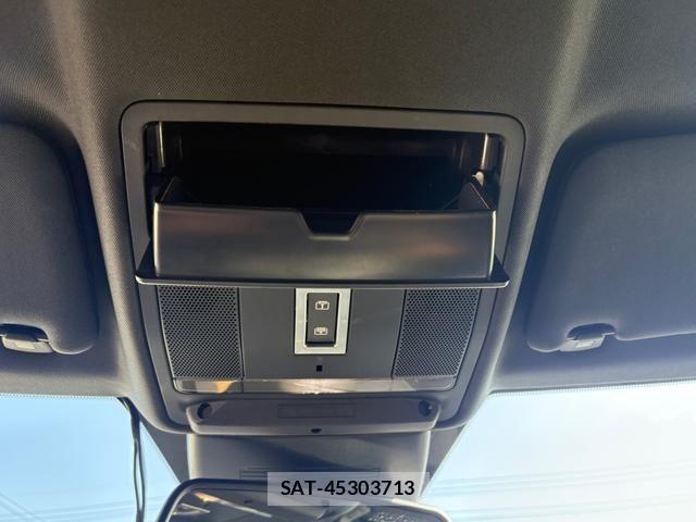ROVER RANGE ROVER 2018-05 6017697-28
