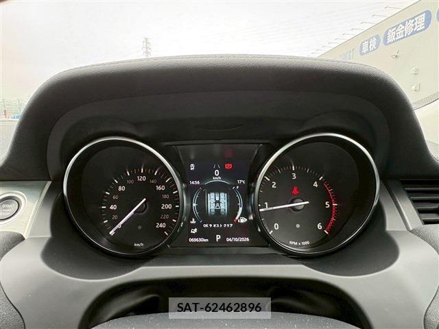 ROVER RANGE ROVER 2019-04 6247189-21
