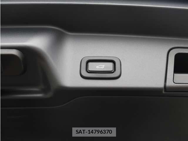 ROVER RANGE ROVER 2019-06 6614582-21