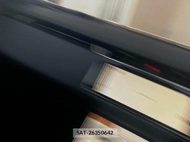 ROVER RANGE ROVER 2021-03 6673486-26