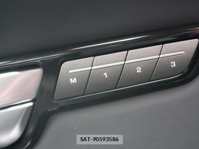 ROVER RANGE ROVER 2017-04 6753166-11