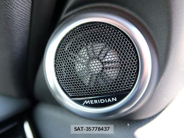 ROVER RANGE ROVER 2025-03 6912281-8