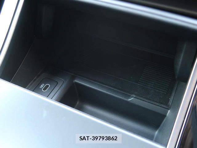 ROVER RANGE ROVER 2025-03 7060557-12