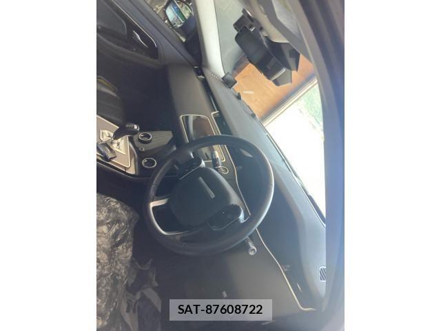 ROVER RANGE ROVER 2019-08 7224544-16