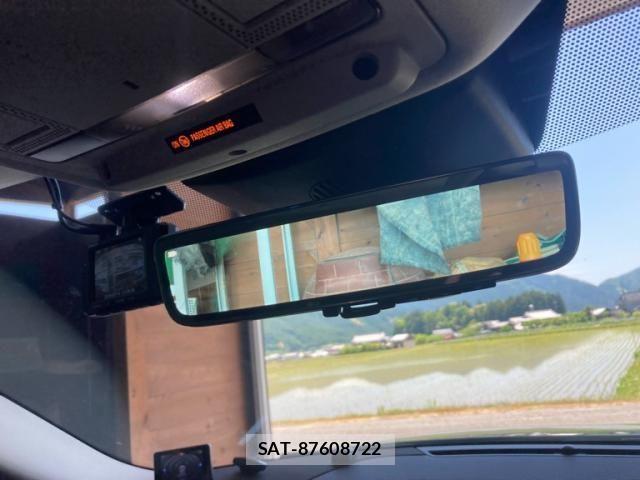 ROVER RANGE ROVER 2019-08 7224544-23