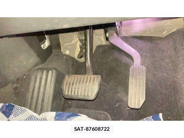 ROVER RANGE ROVER 2019-08 7224544-28