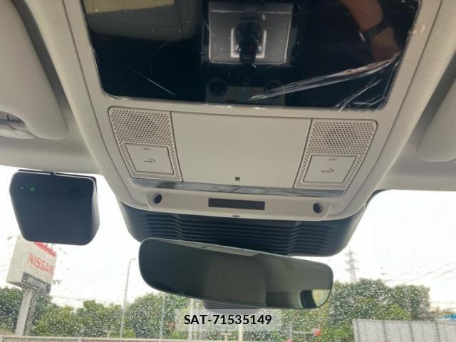 ROVER RANGE ROVER 2023-04 7457496-26