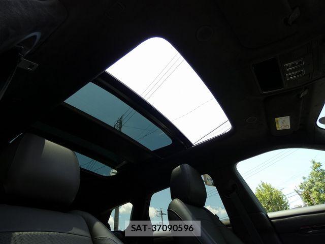 ROVER RANGE ROVER 2024-06 7728203-14