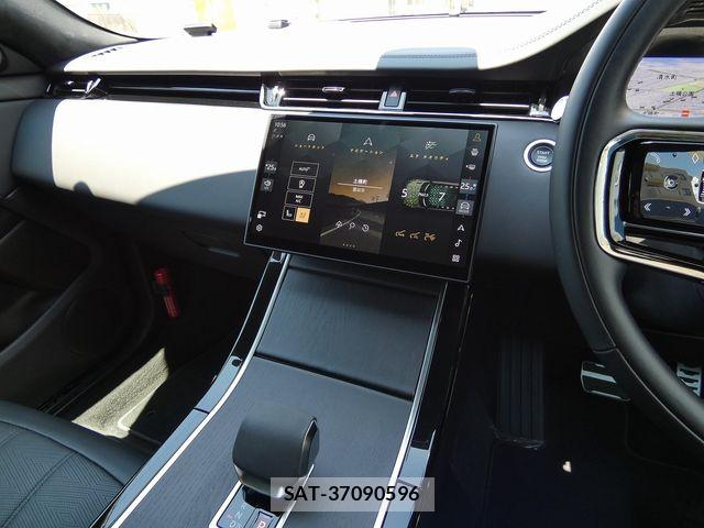 ROVER RANGE ROVER 2024-06 7728203-18