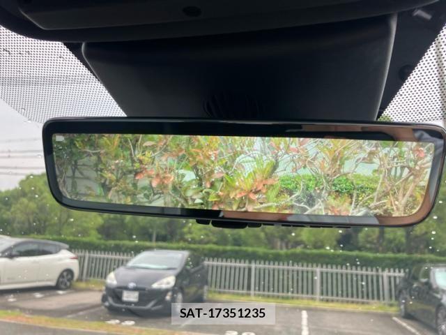 ROVER RANGE ROVER 2019-08 7788894-19