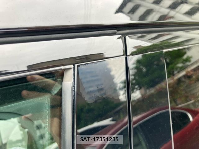 ROVER RANGE ROVER 2019-08 7788894-24