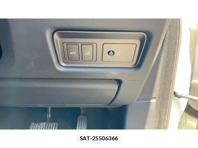 ROVER RANGE ROVER 2018-11 7879259-7