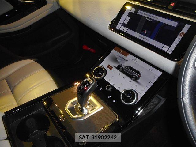 ROVER RANGE ROVER 2023-06 7879256-10