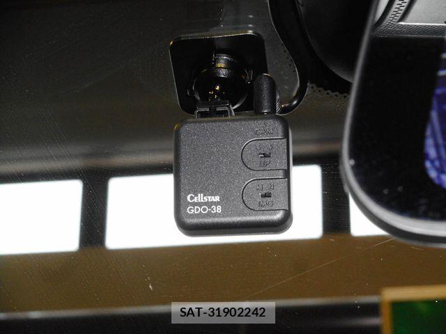 ROVER RANGE ROVER 2023-06 7879256-20
