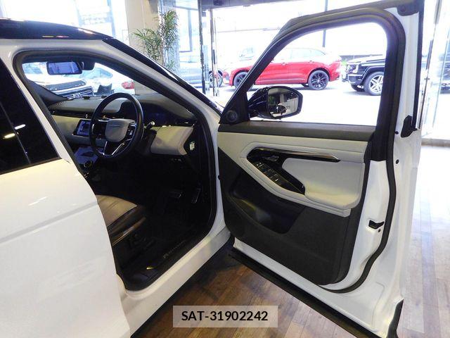 ROVER RANGE ROVER 2023-06 7879256-25
