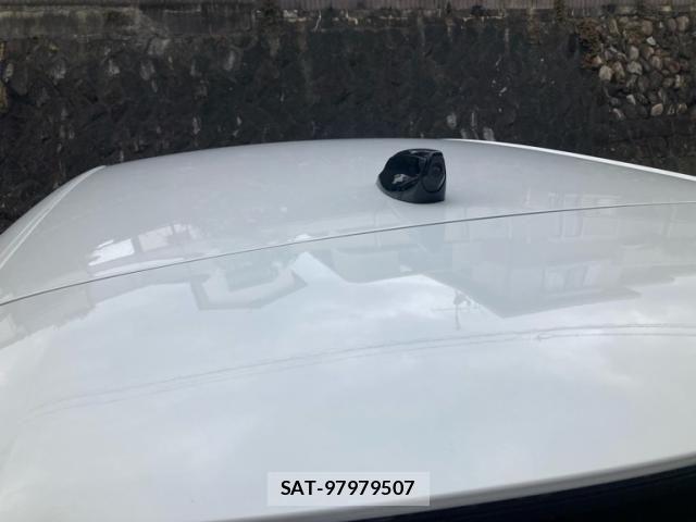 ROVER RANGE ROVER 2020-03 7879257-4