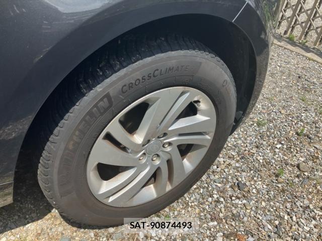 ROVER RANGE ROVER 2019-11 8038044-8