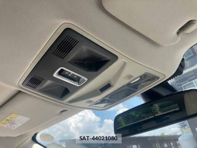 ROVER RANGE ROVER 2013-05 8132217-29