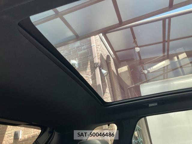 ROVER RANGE ROVER 2018-01 8231659-25