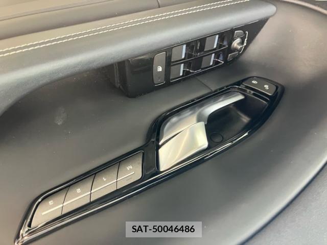 ROVER RANGE ROVER 2018-01 8231659-6
