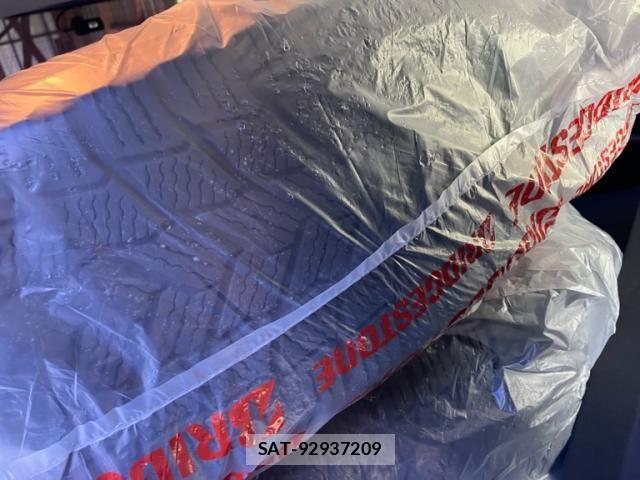 ROVER RANGE ROVER 2019-01 8246583-15