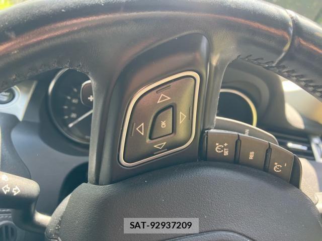 ROVER RANGE ROVER 2019-01 8246583-23