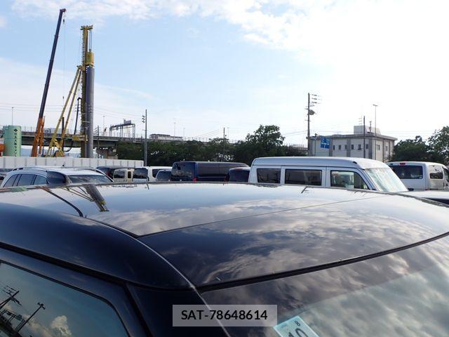 ROVER RANGE ROVER 2019-10 8246582-10