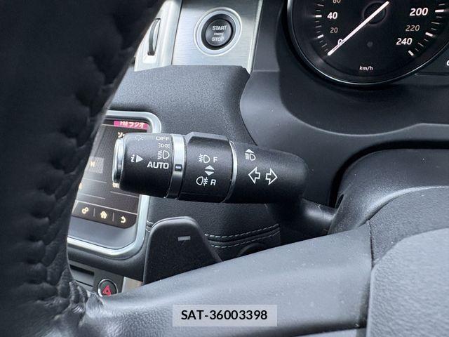 ROVER RANGE ROVER 2018-03 8316877-20
