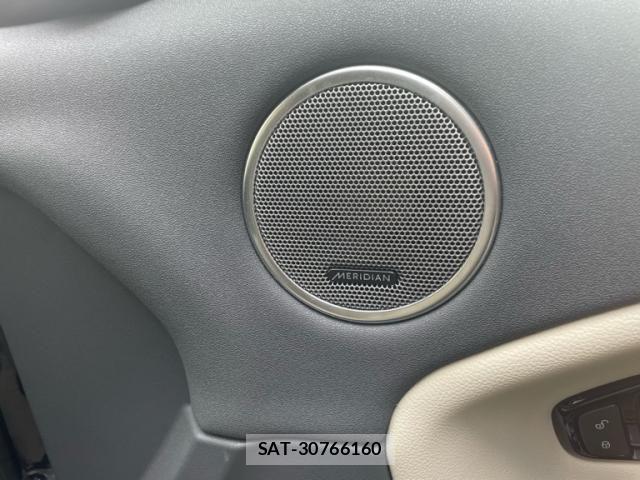 ROVER RANGE ROVER 2018-11 8414769-12