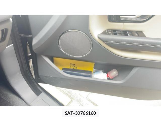 ROVER RANGE ROVER 2018-11 8414769-29