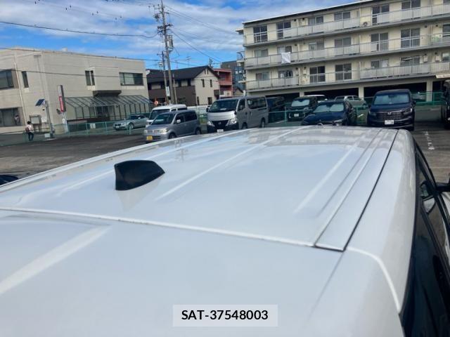 ROVER RANGE ROVER 2019-01 8414770-16