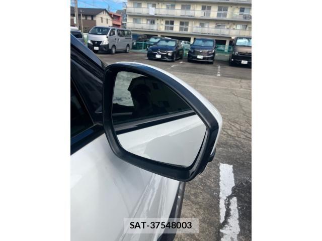 ROVER RANGE ROVER 2019-01 8414770-17