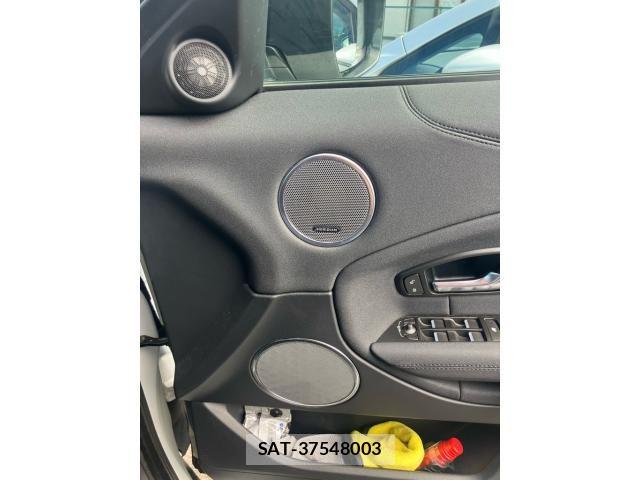 ROVER RANGE ROVER 2019-01 8414770-18