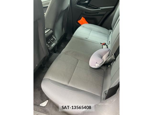ROVER RANGE ROVER 2019-08 8563466-15