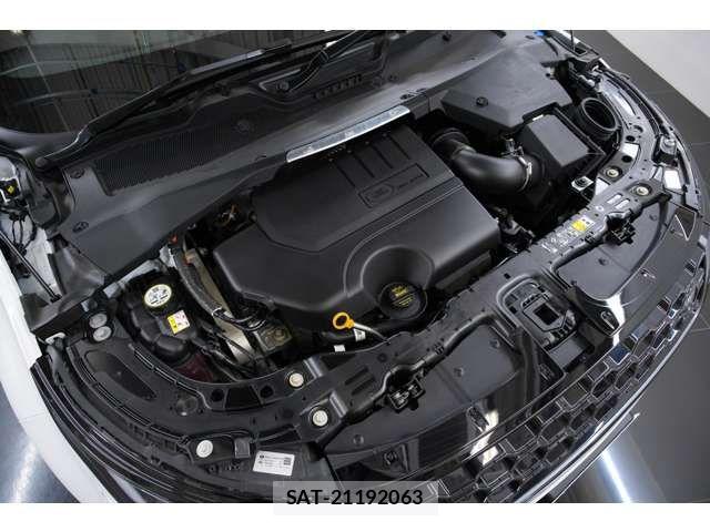 ROVER RANGE ROVER 2023-02 8563463-5