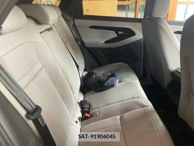 ROVER RANGE ROVER 2025-12 8831416-11